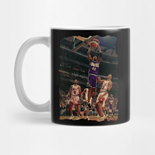 Dunk Vin Baker vs Chicago Bulls Vintage Mug